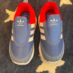 Adidas toddler sneakers size 6